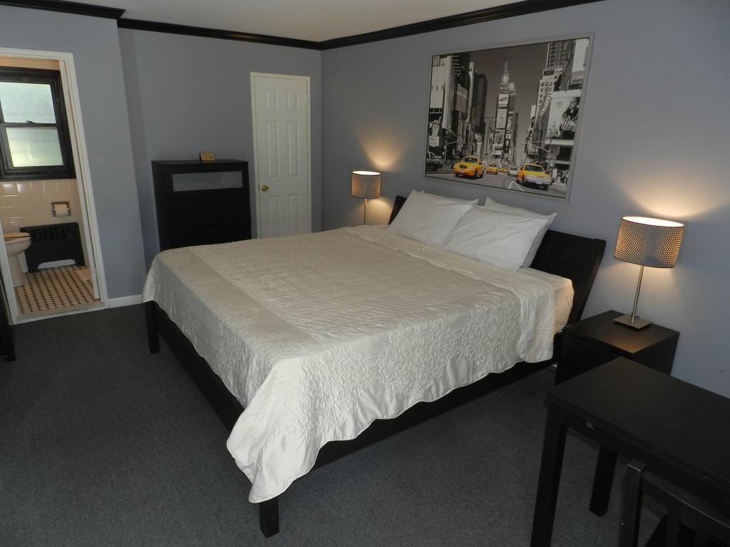 Central Motel Courtyard White Plains Zewnętrze zdjęcie