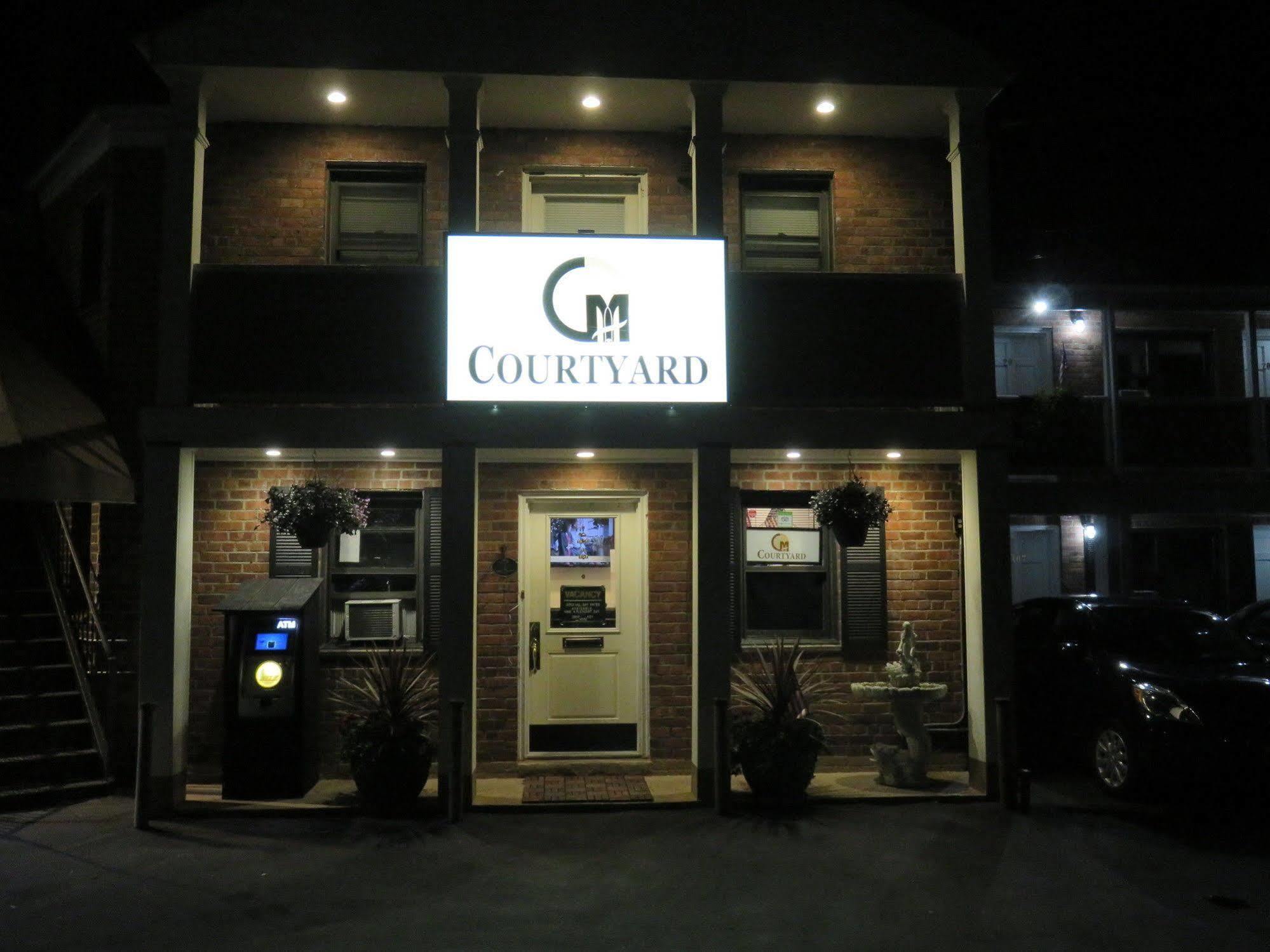 Central Motel Courtyard White Plains Zewnętrze zdjęcie